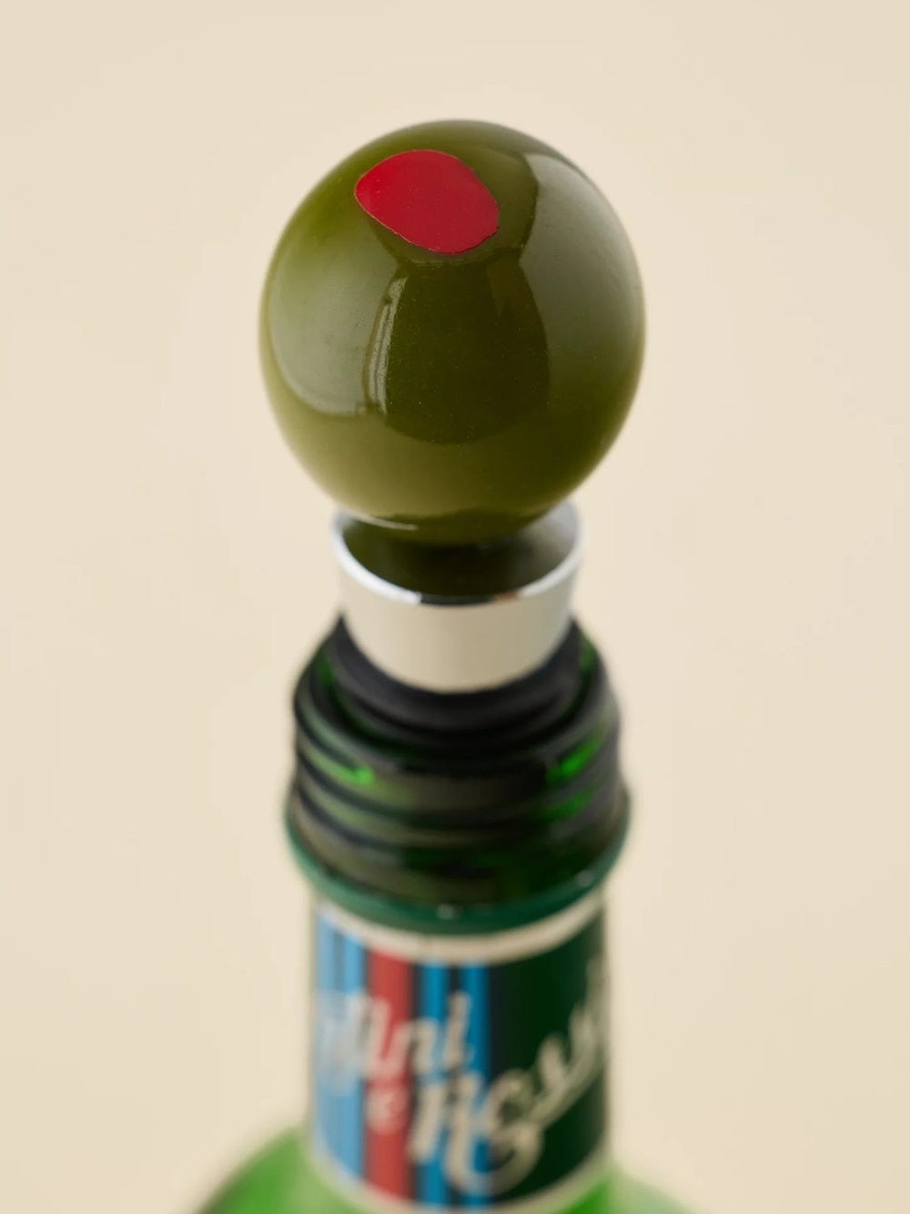 Olive Wine Bottle Stopper NWT